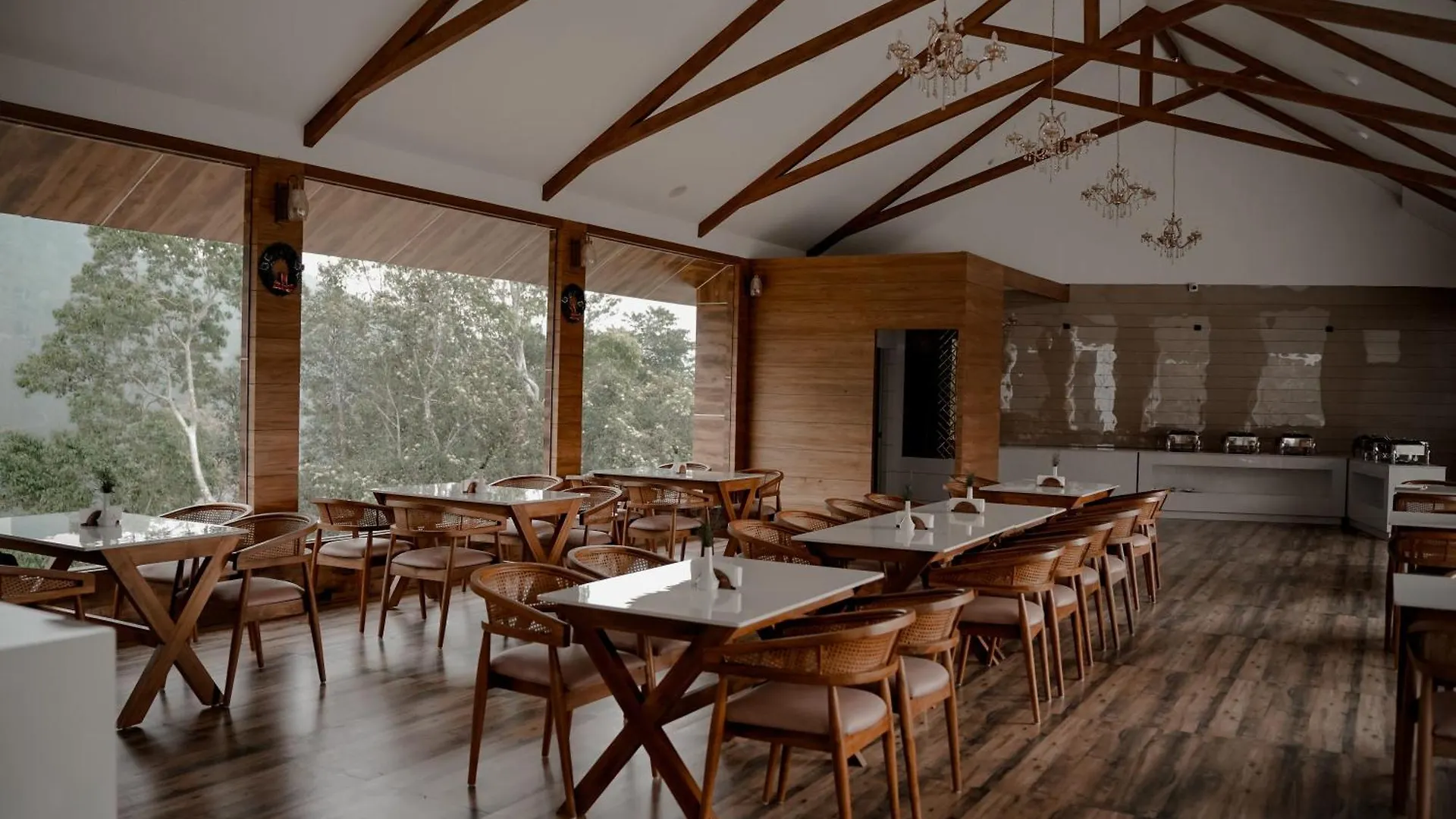 Hotel The Teatree Munnar Suryanelli